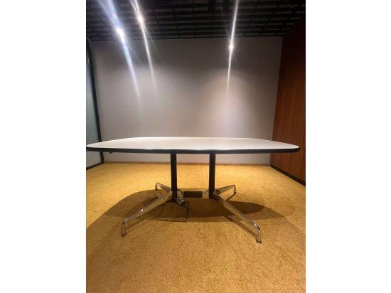 Stół konferencyjny mały