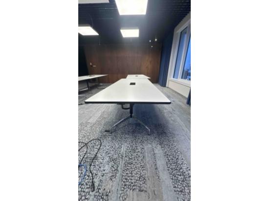 Stól konferencyjny biały 240