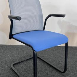 Krzesło Konferencyjne Steelcase (Niebieskie siedzisko)